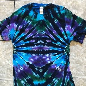 Groovy 🌸 Tie dye shirt